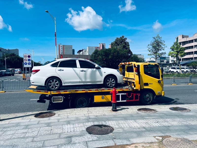 重庆道路救援：风雨无阻的服务守护