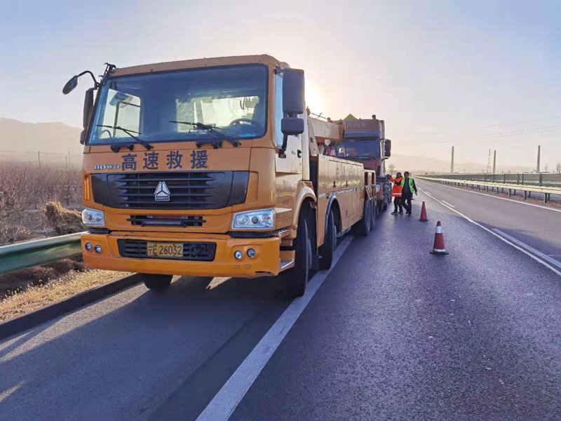 重庆道路救援：风雨无阻的服务守护